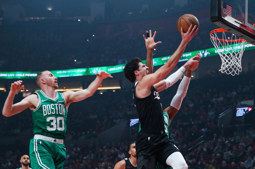 中场核心在 中场核心在