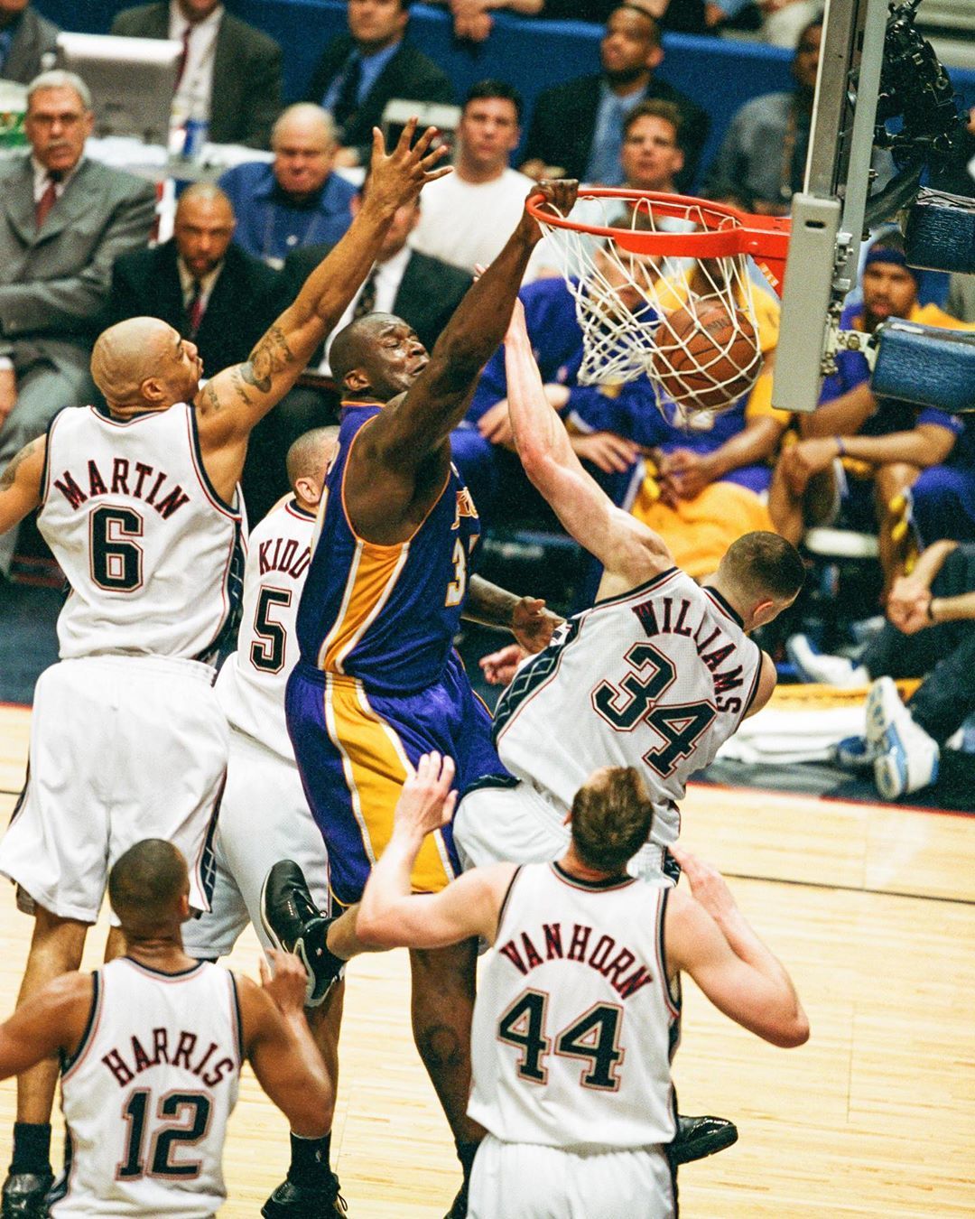 更是比赛公 更是比赛公