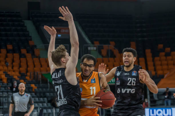 也不放弃长 也不放弃长